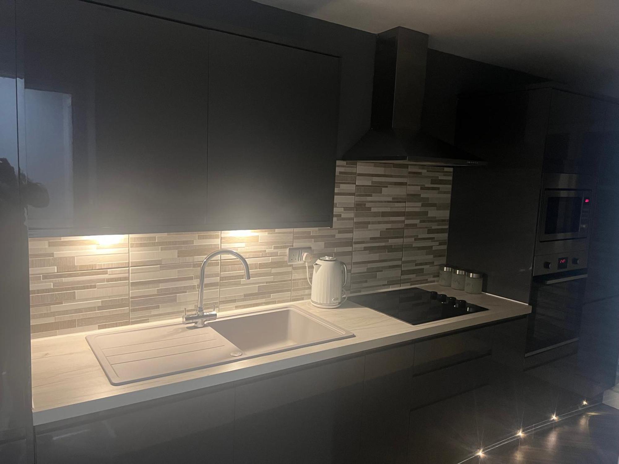 Broadway Retreat With Free Parking Apartment Herne Bay Ngoại thất bức ảnh